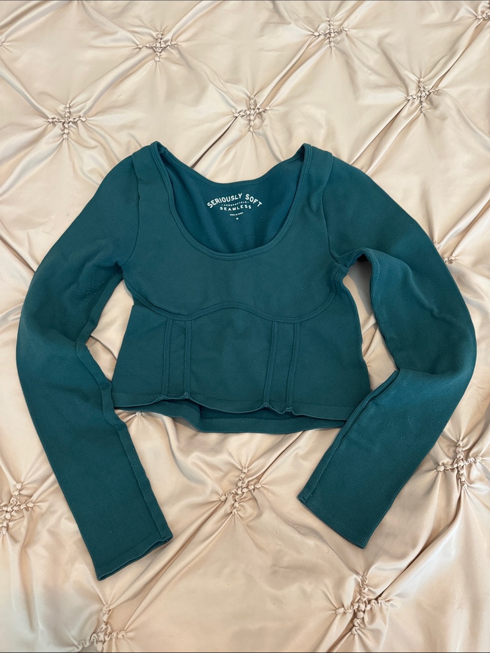 Aeropostale Teal Long-Sleeve Scoop Crop Top